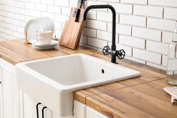 Ceramic Sink Wooden Counter White Brick Wall — Stock Photo, Image