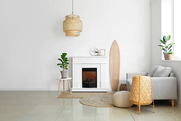 Interior Light Living Room Wooden Surfboard Fireplace — Stock Photo, Image
