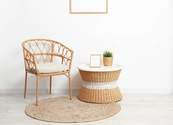 Interior Room Wicker Chair Table Light Wall — Stock Photo, Image