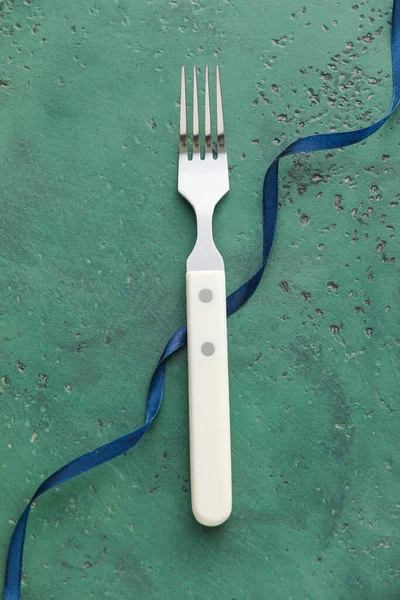 Fork Ribbon Green Background — Stock Photo, Image