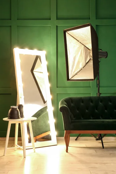 Interior Modern Photo Studio Sofa Glowing Mirror Professional Equipment — Stock Photo, Image