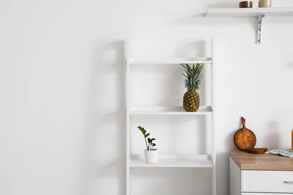 Shelf Unit Pineapple Plant White Wall Kitchen — Stock Photo, Image