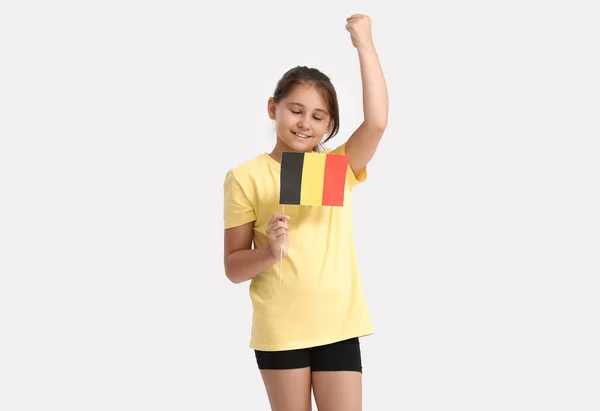Glückliches Kleines Mädchen Mit Belgischer Flagge Auf Hellem Hintergrund — Stockfoto