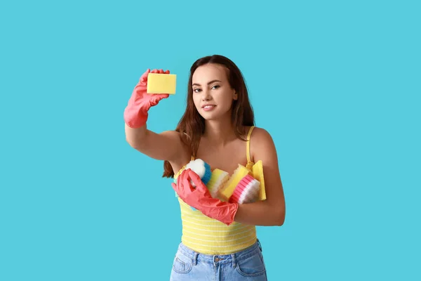 Ung Kvinna Med Svampar Färg Bakgrund — Stockfoto