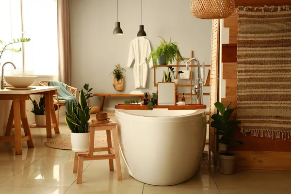 Interior Modern Bathroom Bathtub Stepladder Houseplants — Stock Photo, Image