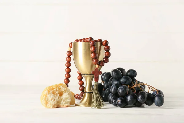 Cup Wine Grapes Rosary Bread White Wooden Background — Stock Photo, Image