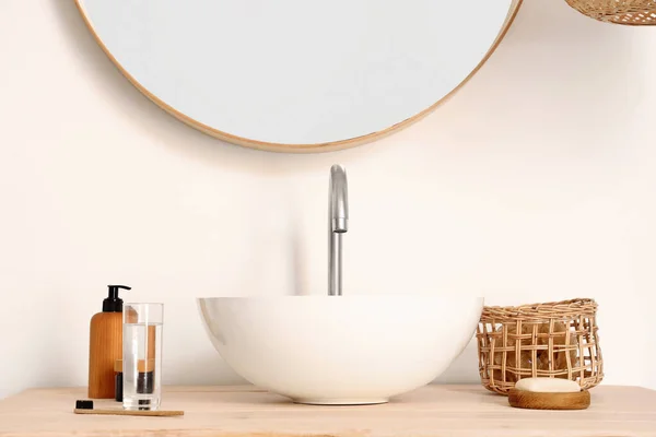 Table Sink Bath Supplies Light Wall — Stockfoto