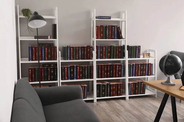 Modern Shelf Unit Books Home Library — Stock Photo, Image
