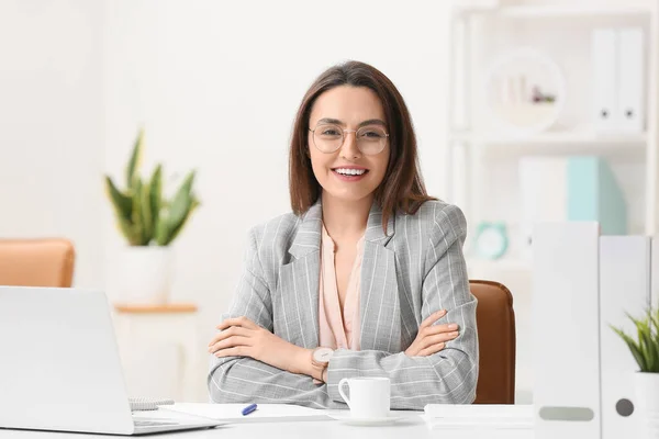Young Secretary Working Office — Stock Photo, Image