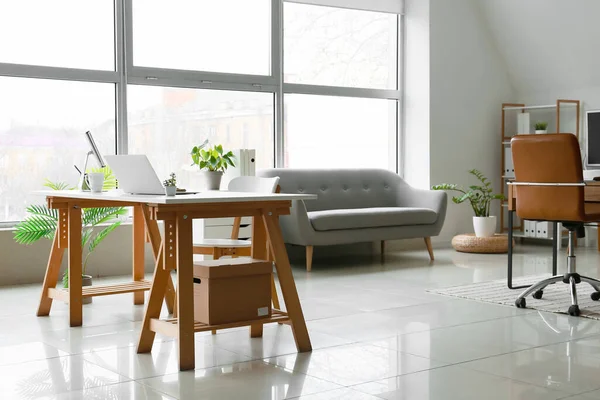 Lieu Travail Confortable Dans Intérieur Bureau Léger — Photo