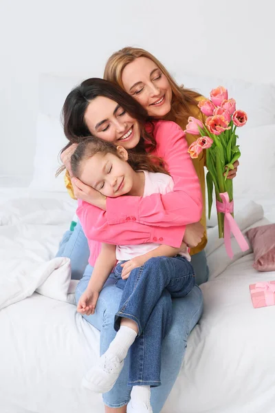 Young Woman Her Little Daughter Mother Flowers International Women Day — Stock Photo, Image