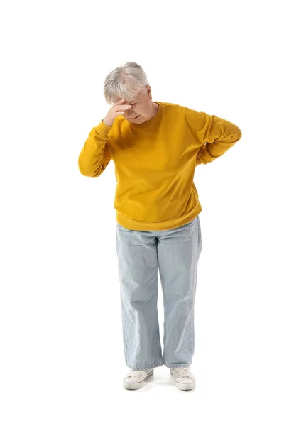 Senior Vrouw Sweatshirt Lijden Aan Rugpijn Witte Achtergrond — Stockfoto