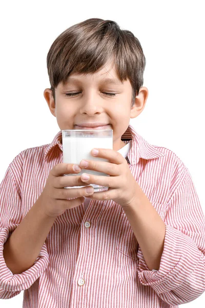 Menino Com Copo Leite Fundo Branco — Fotografia de Stock