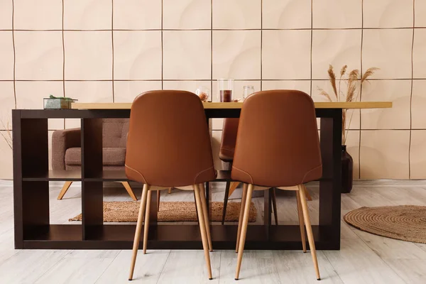 Stylish Black Table Brown Chairs Dining Room — Stock Photo, Image