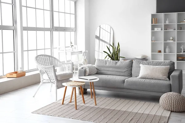 Interior Stylish Living Room Comfortable Sofa Armchair Table Laptop — Stock Photo, Image