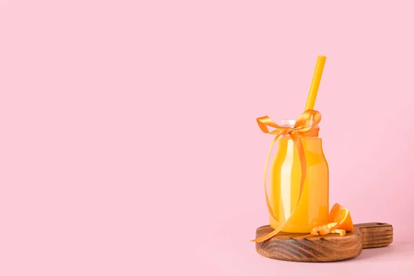 Bottle Fresh Tangerine Juice Pink Background — Stock Photo, Image