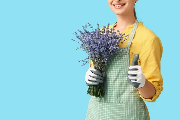 Female Gardener Lavender Showing Thumb Color Background — Stock Photo, Image