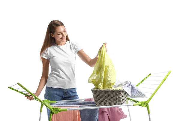 Mooie Vrouw Met Rieten Mandje Schone Droger Witte Achtergrond — Stockfoto