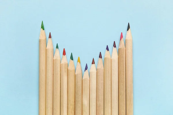 Színes Ceruzák Kék Háttér — Stock Fotó