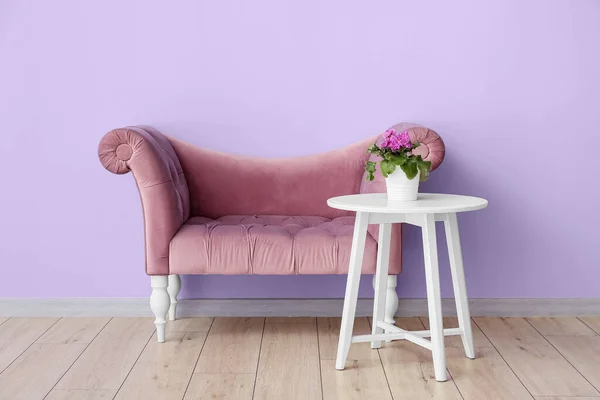 Pot Flowers Table Armchair Violet Wall — Stock Photo, Image