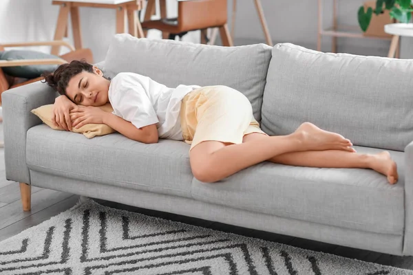 Young Barefoot Woman Sleeping Sofa Home — Stock Photo, Image