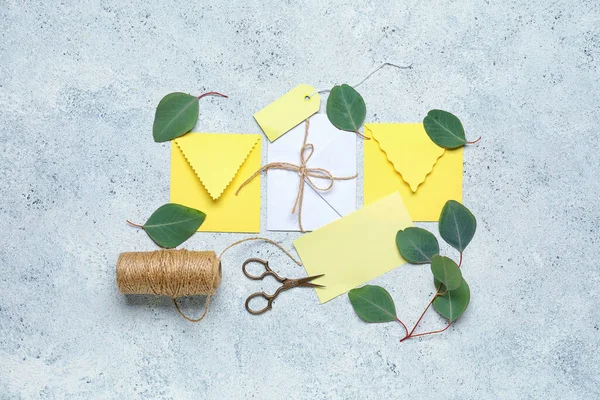 Envelopes Card Tag Rope Scissors Leaves Light Background — Stock Photo, Image