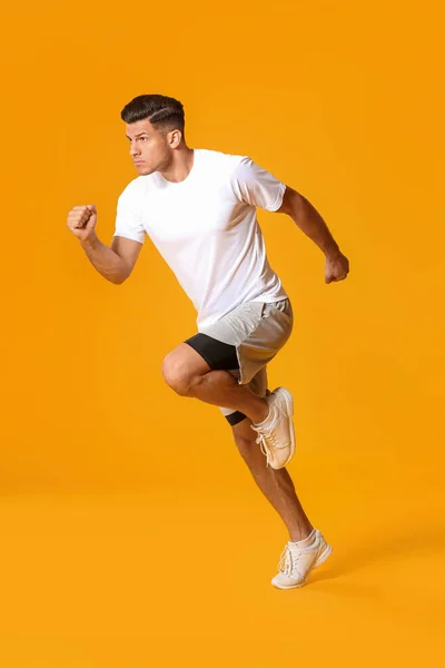 Sporty Male Runner Color Background — Stock Photo, Image