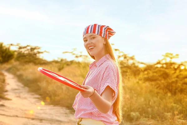 Happy Young Woman Frisbee Summer Day — Stock Photo, Image