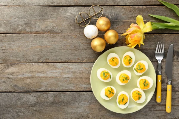 Plate Holder Eggs Wooden Background Easter Celebration — Stock Photo, Image