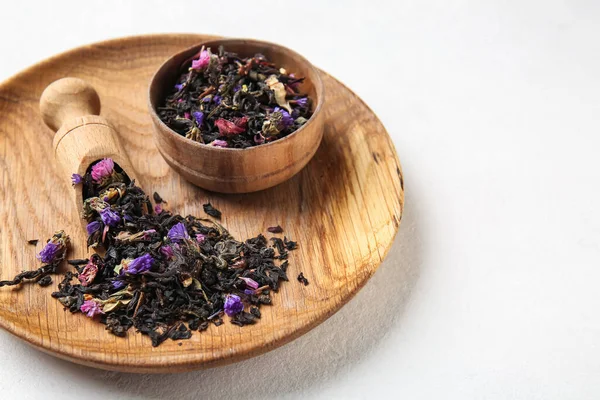 Assiette Bol Cuillère Avec Des Feuilles Thé Sèches Des Fleurs — Photo