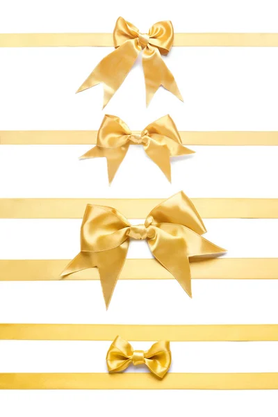 Set Von Schönen Goldenen Bändern Mit Schleifen Isoliert Auf Weiß — Stockfoto