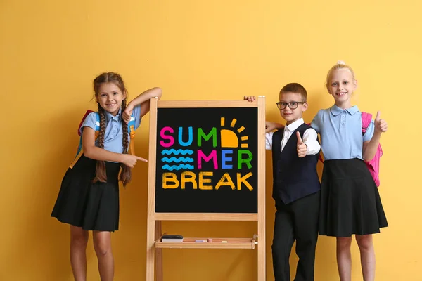 Happy School Children Chalkboard Text Summer Break Color Background — Foto Stock