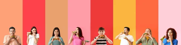 Groep Mensen Eten Smakelijke Sandwiches Kleur Achtergrond Met Ruimte Voor — Stockfoto