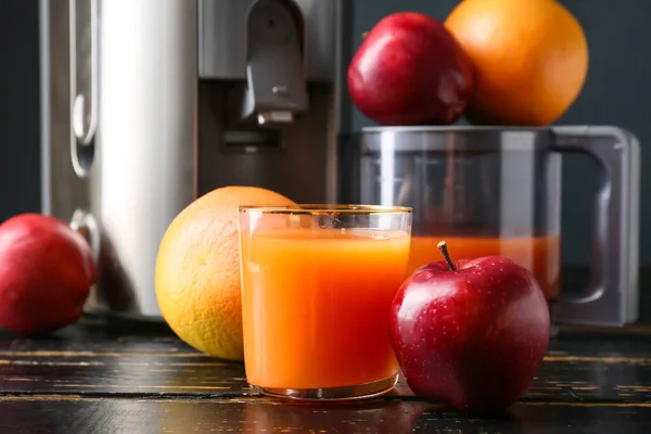 New Modern Juicer Glass Fresh Juice Fruits Dark Wooden Table — Stock Photo, Image