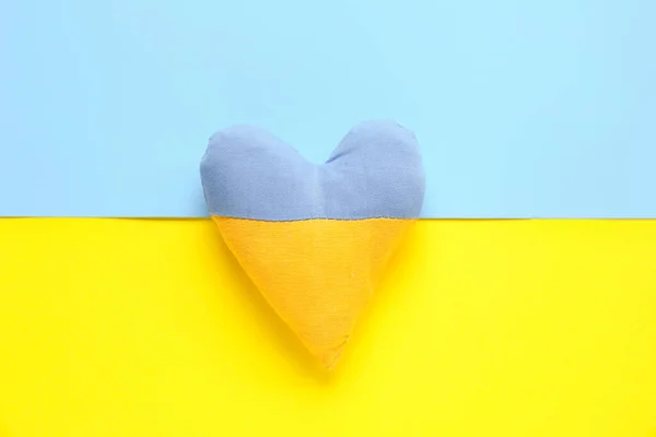 Coração Cores Bandeira Ucraniana Fundo Azul Amarelo — Fotografia de Stock