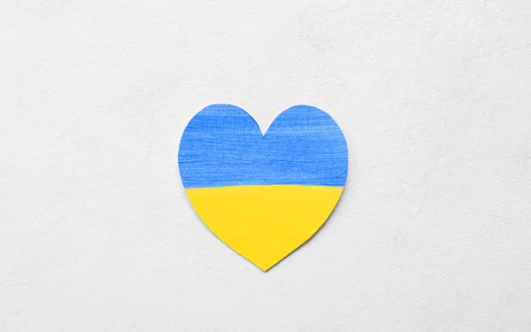 Paper Heart Colors Ukrainian Flag Light Background — Stock Photo, Image