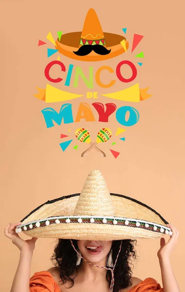 Üdvözlőlap Cinco Mayo Nak Május Gyönyörű Mexikói Nővel Sombrero Kalapban — Stock Fotó
