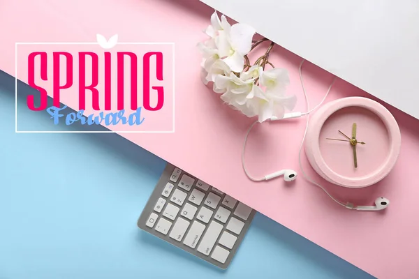 Composition Alarm Clock Computer Keyboard Earphones Color Background Spring Forward — Zdjęcie stockowe