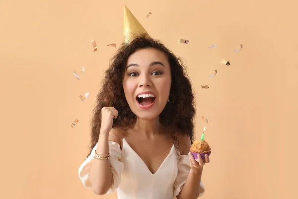 Young African American Woman Big Head Celebrating Birthday Color Background — Stockfoto