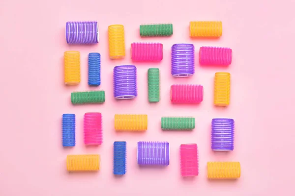 Composition Hair Curlers Color Background — Foto de Stock
