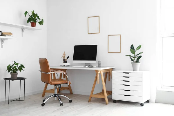 Interior Light Room Comfortable Workplace Modern Computer — Stock Photo, Image