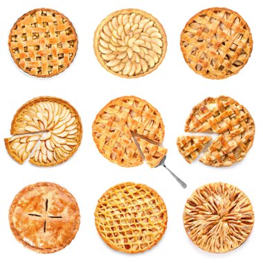 Beyaza izole edilmiş lezzetli elmalı turtalar.