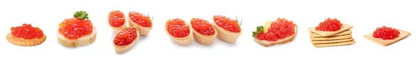 Verschiedene Snacks Mit Köstlichem Roten Kaviar Auf Weißem Hintergrund — Stockfoto