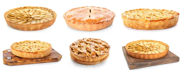 Beyaza izole edilmiş lezzetli elmalı turtalar.