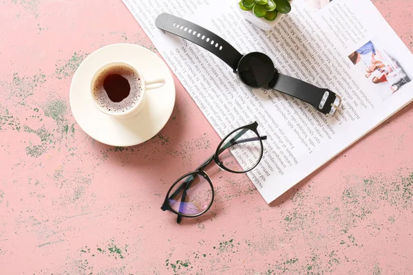 Eyeglasses Modern Smartwatch Cup Coffee Houseplant Color Background — Stock Photo, Image