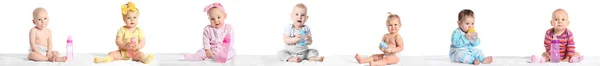 Набір Милих Малюків Пляшками Ізольовані Білому — стокове фото