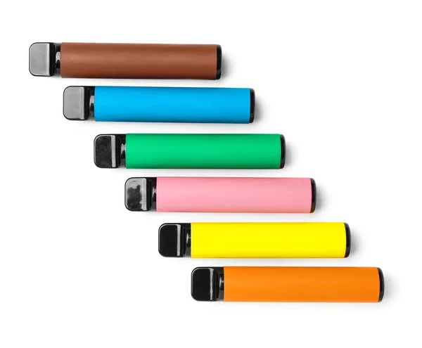 Diferentes Cigarros Eletrônicos Descartáveis Fundo Branco — Fotografia de Stock
