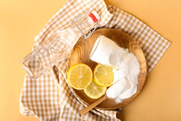 Composition Bottle Water Lemon Baking Soda Color Background — Stock Photo, Image