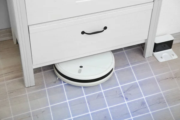 Modern Robot Vacuum Cleaner Chest Drawers Room — стоковое фото