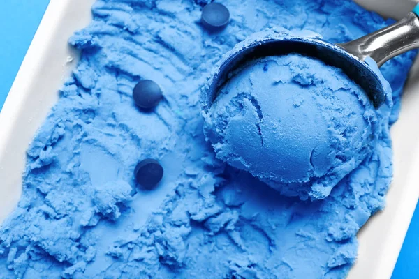 Scoop Bowl Tasty Blue Spirulina Ice Cream Pills Closeup — Foto de Stock